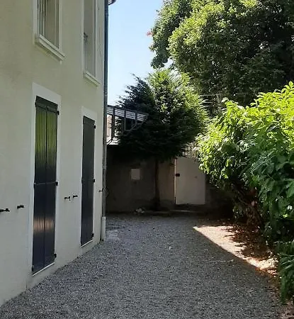 Apartman Les Glycines, Au Calme Dans Batisse De Maitre Proche Du Centre Parking Gratuit Digne-Les-Bains