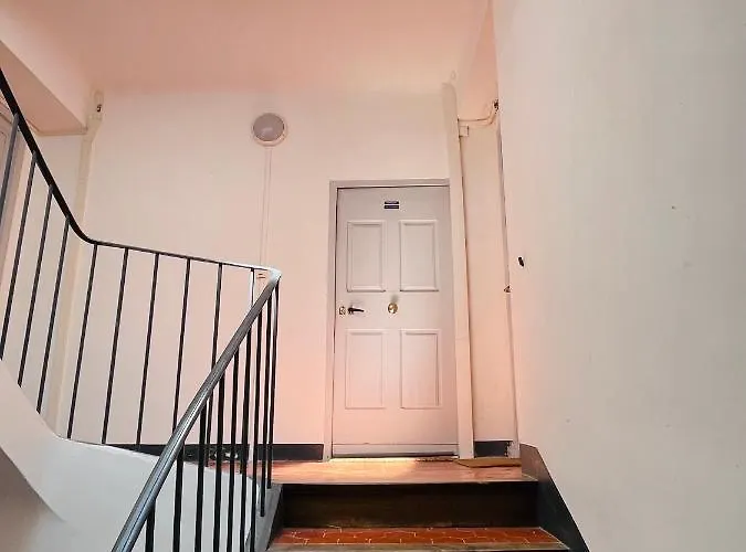 Appartement Les Glycines, Au Calme Dans Bâtisse De Maître Proche Du Centre Parking Gratuit